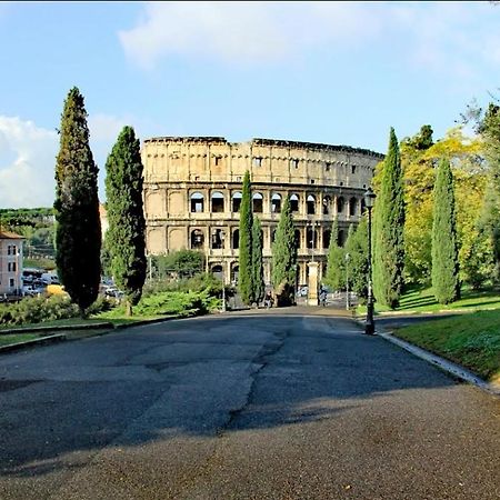 Tolli Colosseo Apartment Rome Bagian luar foto
